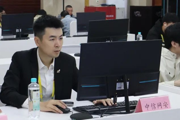 图片11 图片11