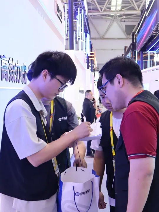 图片13 图片13