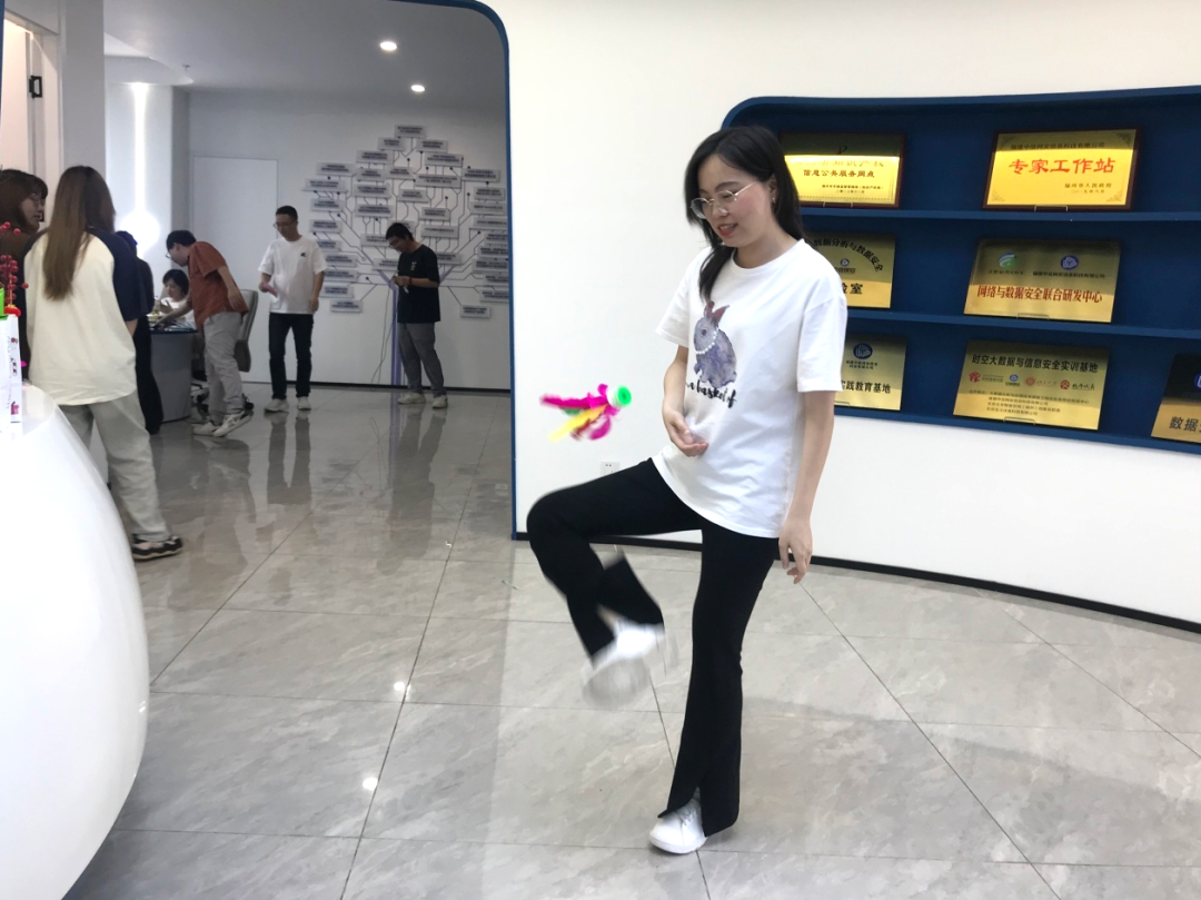 图片5 图片5
