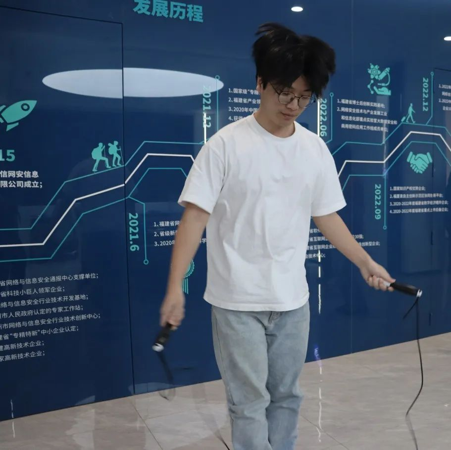 图片2 图片2
