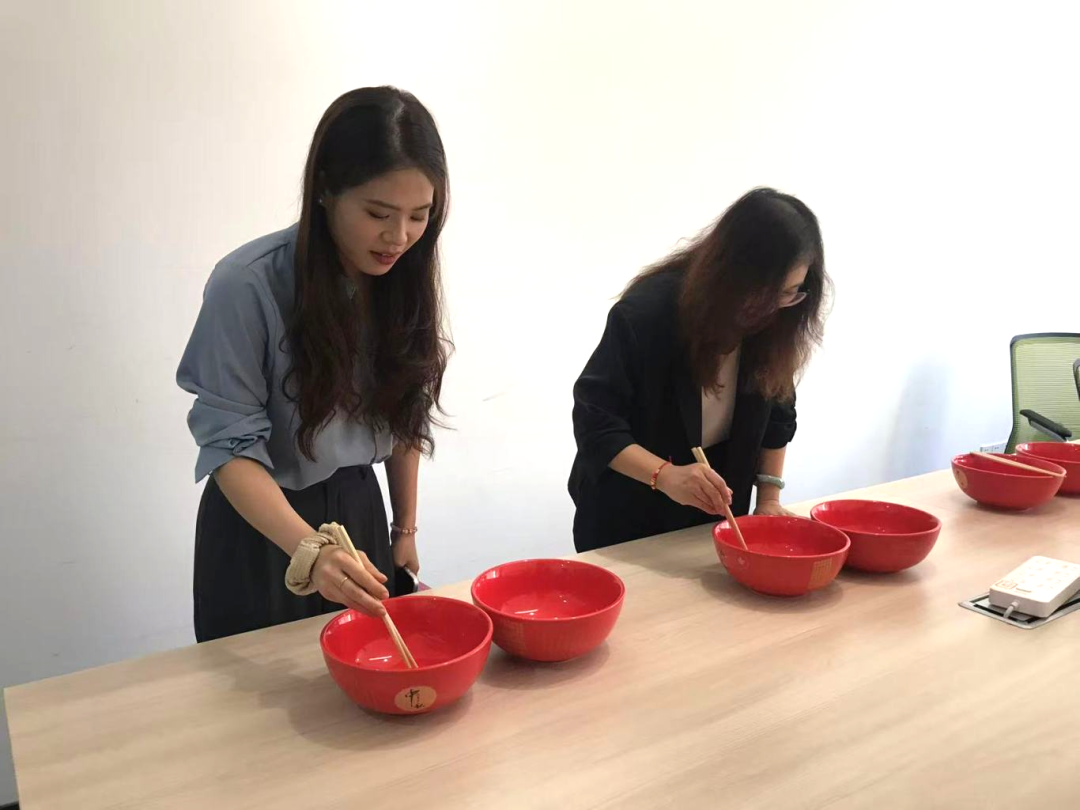 图片8 图片8