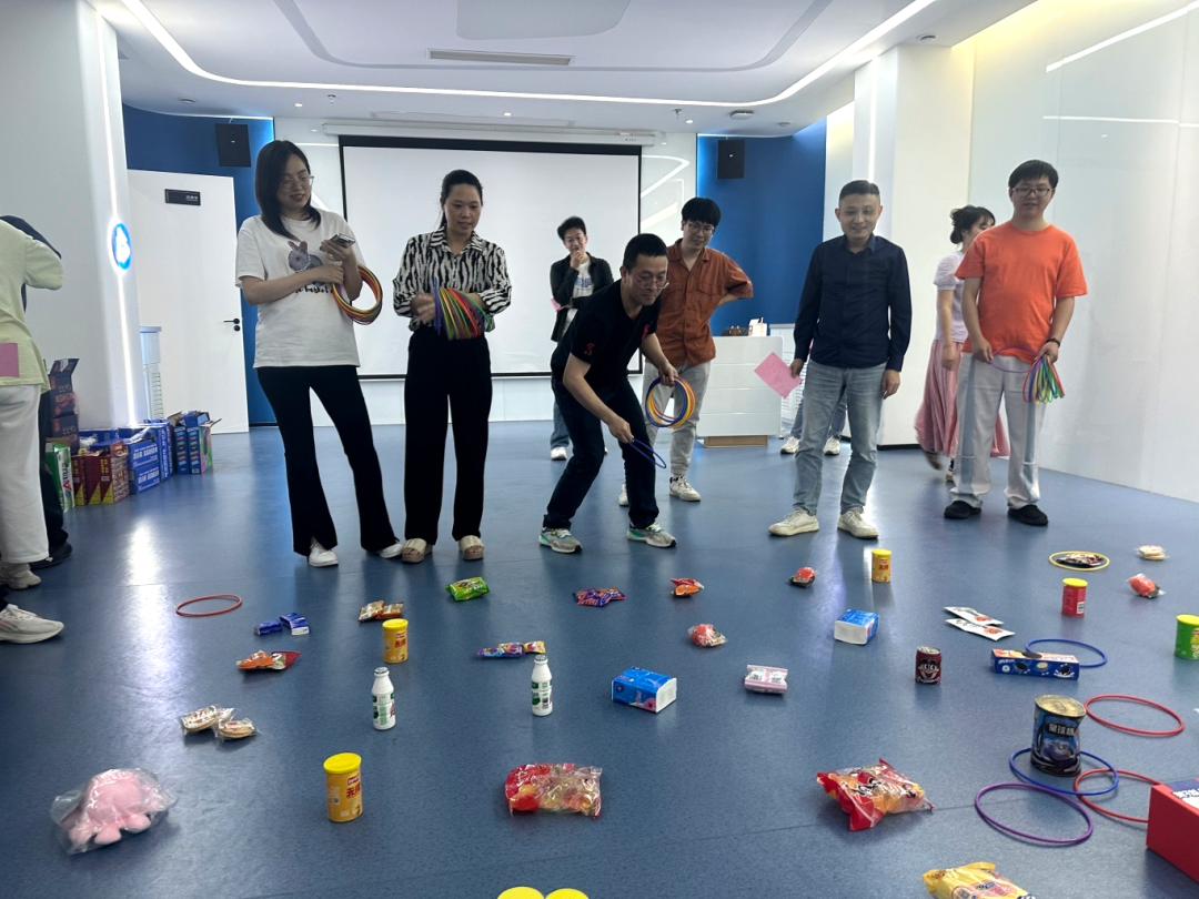 图片14 图片14